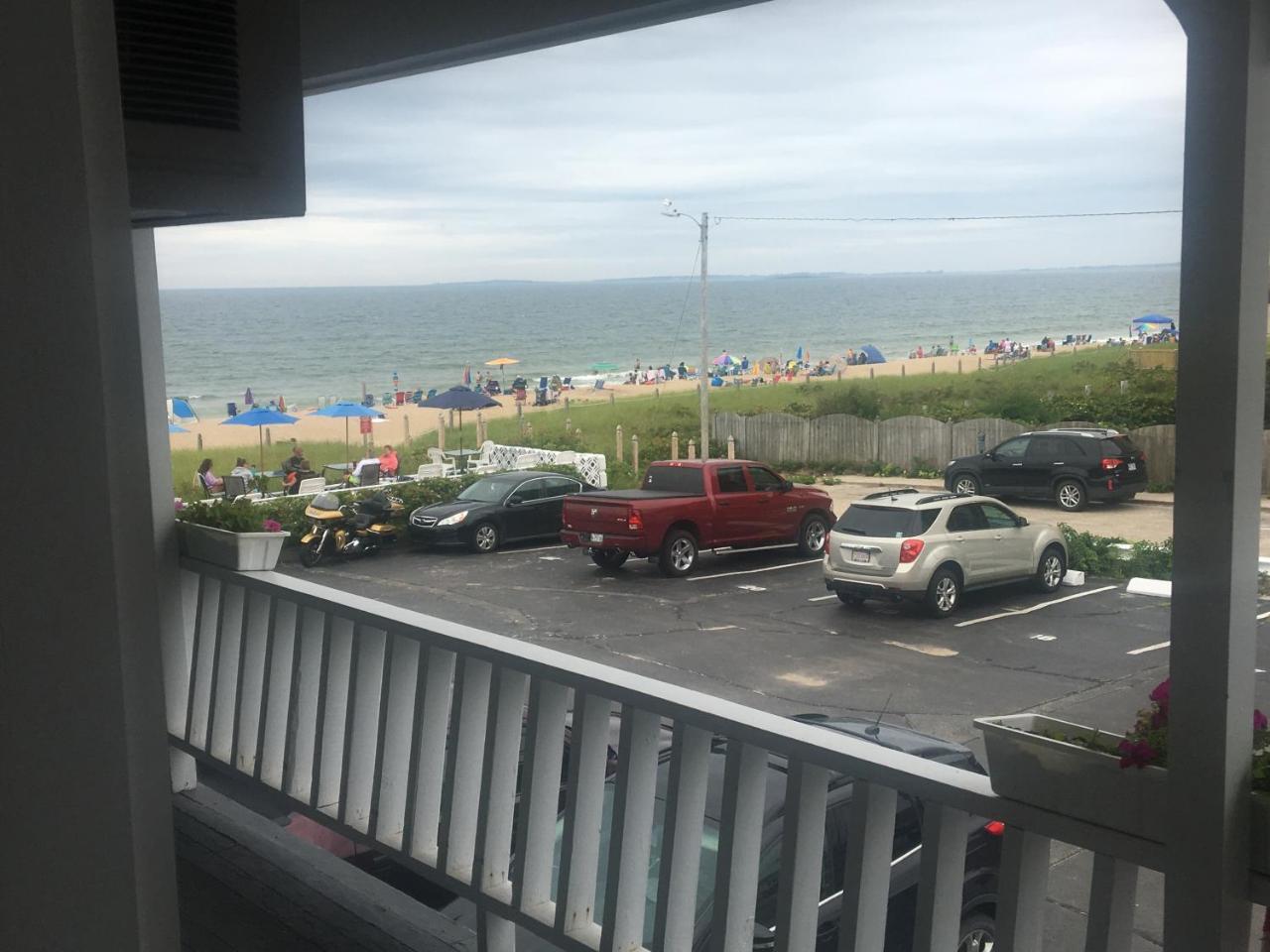 Sandpiper Beachfront Motel Old Orchard Beach Exterior photo